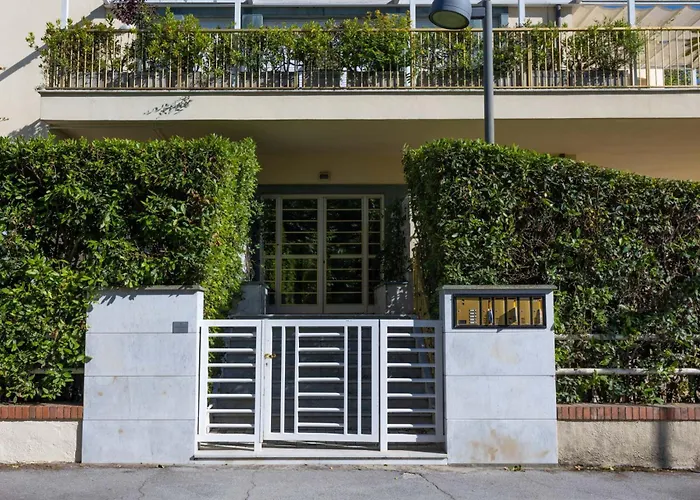 公寓 Casa Michelangelo, A Luxury Retrat In Close To The Passeggiata *