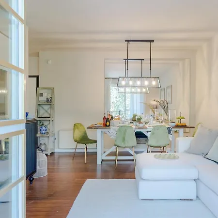 Apartment Casa Michelangelo, A Luxury Retrat In Close To The Passeggiata *