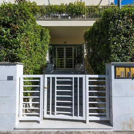 Casa Michelangelo, A Luxury Retrat In Close To The Passeggiata Viareggio