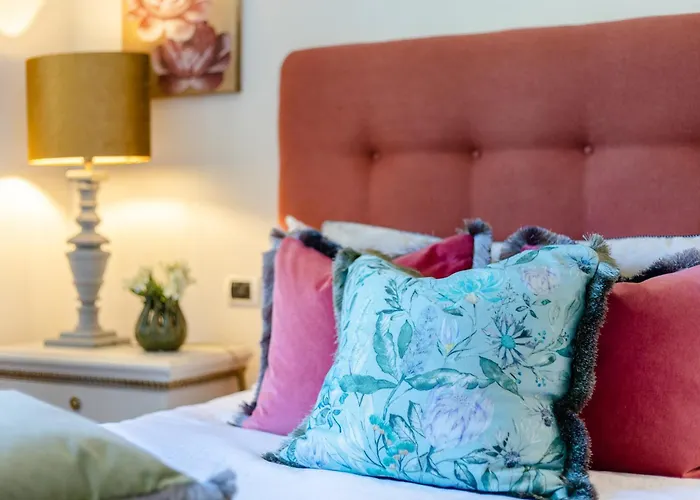 Casa Michelangelo, A Luxury Retrat In Close To The Passeggiata Apartment *