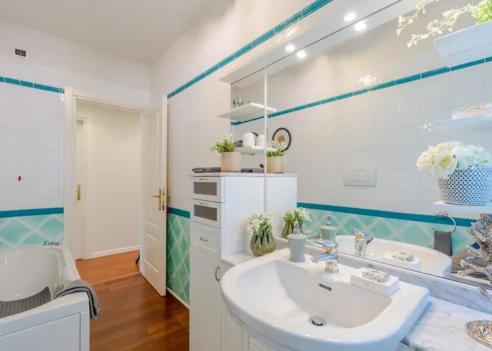 Apartment Casa Michelangelo, A Luxury Retrat In Close To The Passeggiata